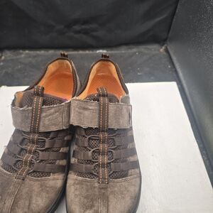 Rocket Dog Brown Mules with Orange Accents